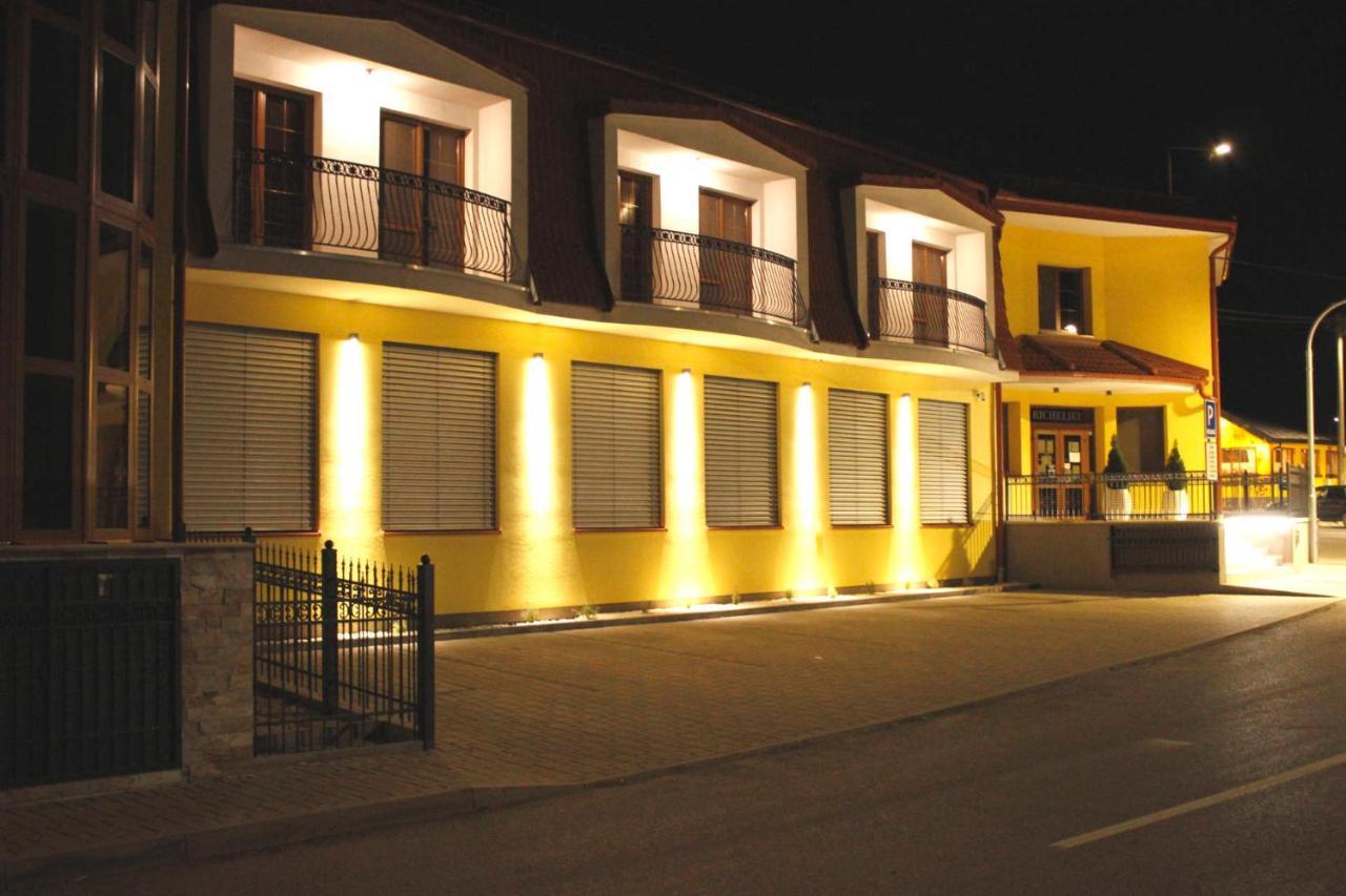 Apartman Richelieu Bardejov Buitenkant foto